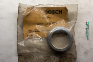 Bosch 1-420-365-012 - Threaded Ring
